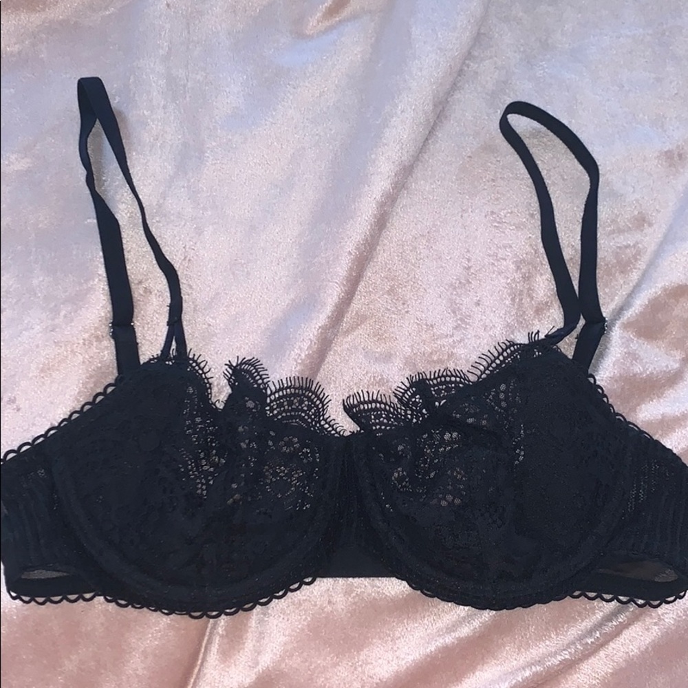 Unlined lace bra
